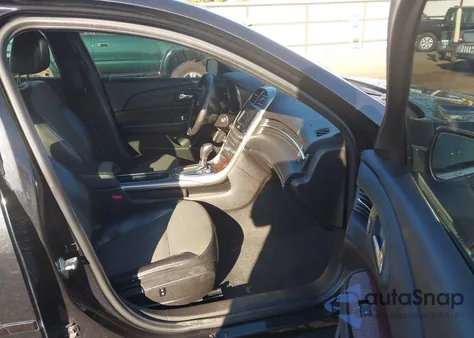 2013 Chevrolet Malibu 2Lt from USA, damaged, VIN 1G11E5SA2DF319601